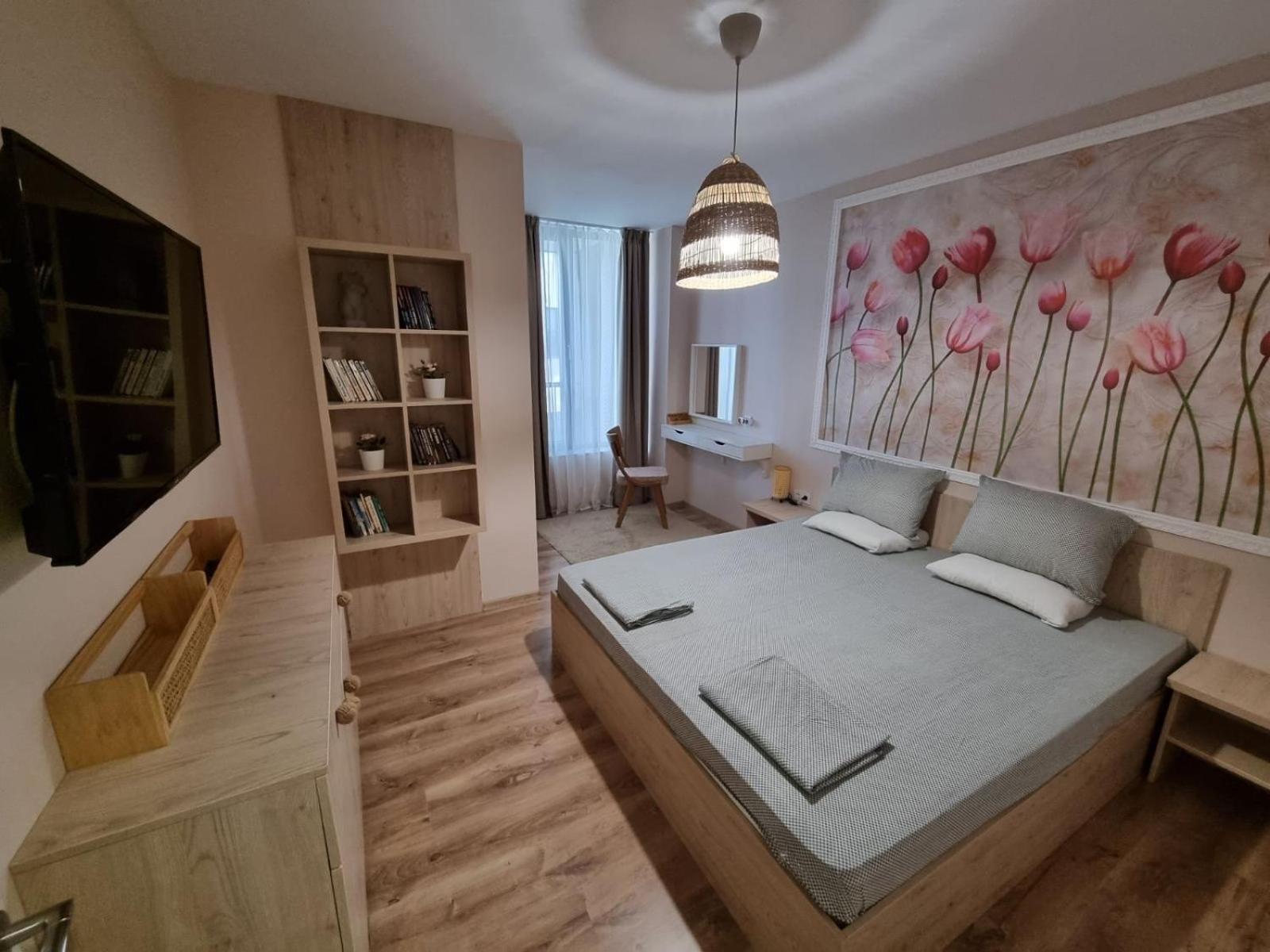 Apartment Polina - 2Bd Next To Sea Garden Varna ภายนอก รูปภาพ